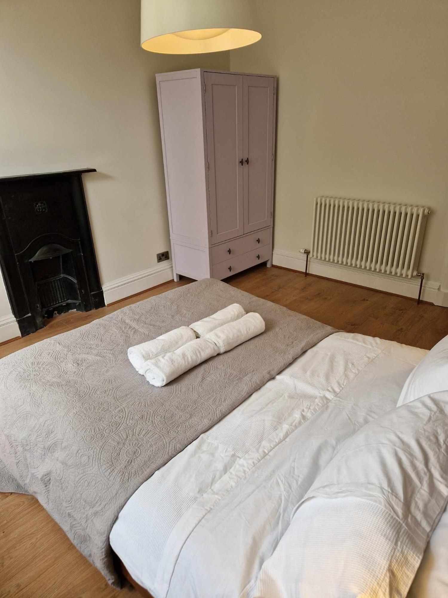 Newington Flat Apartment EDI