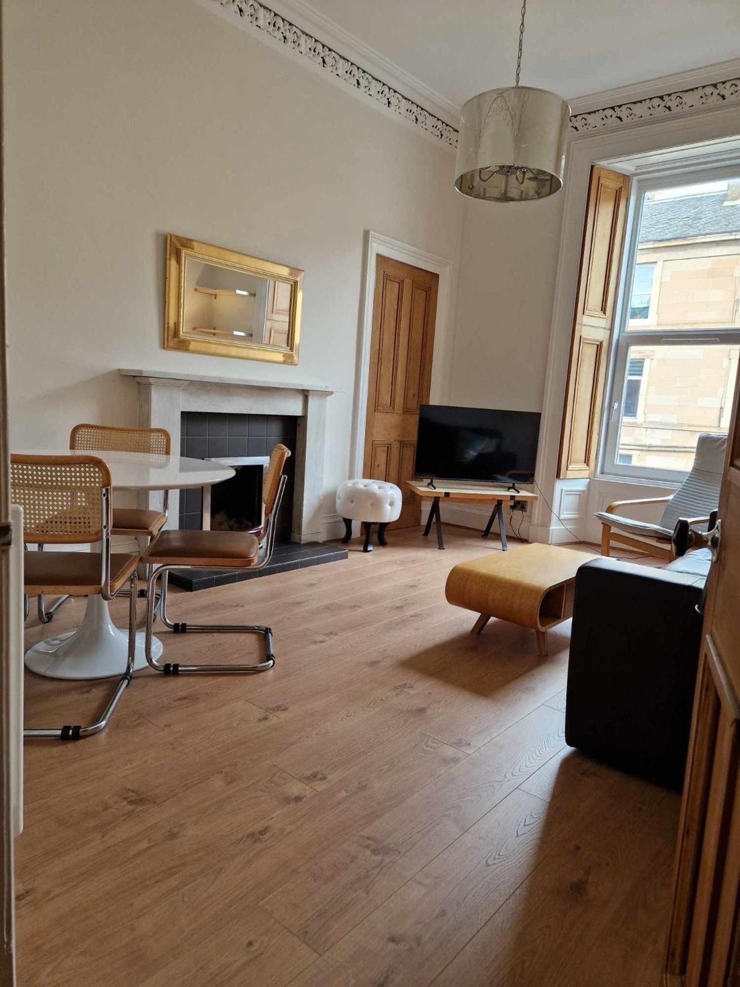 Newington Flat * EDI